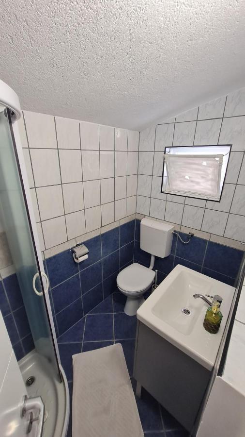 Apartmani Mlinar-One Bedroom Seaview Grebastica Exterior photo